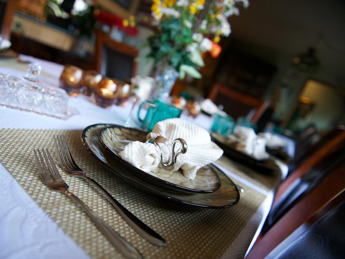 Alaska House Of Jade Bed And Breakfast Анкоридж Екстер'єр фото